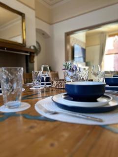 Comfy Stay Near City & Station - Preston - 5