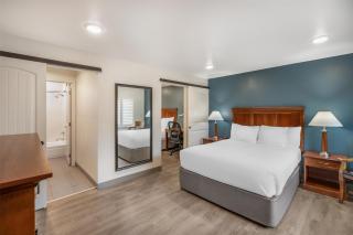 Best Western Plus Clocktower Inn - 7