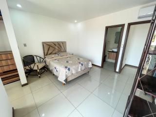 Amazing Views and Comfort - 6