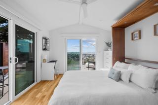 Bay View Bungalow - 2