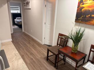 Charm Private Room in Beaumont near YEG Airport with Shared Bathroom and Shared Kitchen - Nisku - 3