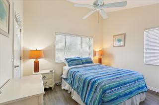 St Augustine Beach Bliss Luxe 3BR Condo - 6