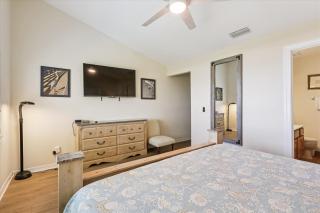 St Augustine Beach Bliss Luxe 3BR Condo - 2