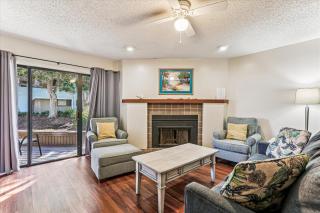 Luxe St Augustine Condo with Pool View - 8