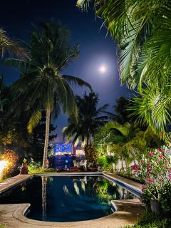 Magnifica Villa Palmeras luxurious 4 Br 6 Bds 4 Ba private pool lagoon front super fast Wifi - Cancún - 9
