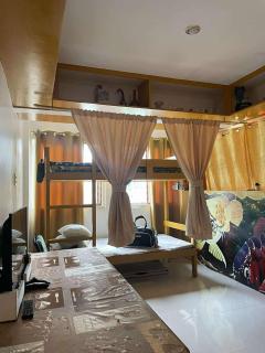 Larry Homes - - 4