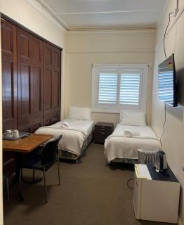 The Lodge Cooma - 2