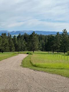 Newly-Built Modern Farmhouse in Lewistown, MT - 9