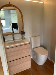 Cosy Cabin -Off Grid - Wellsford - 4