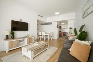 Surfers Paradise Getaway Amazing Resort Amenities - 1