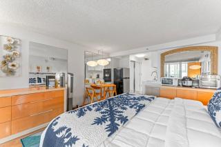 Island Colony Studio 24th floor - 2