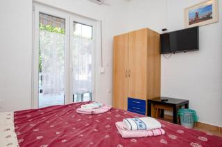 Apartment Metka, excellent location close to Rab - Rab - 3