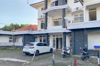 RedDoorz near Metro Bandung - 3