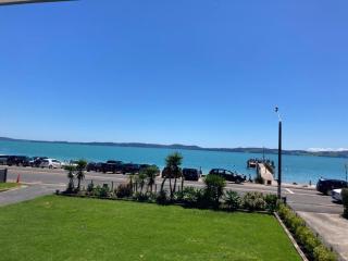 Maraetai Beachfront Studio Unit - Maraetai - 3