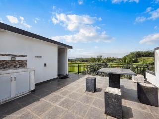 Evolve - Field View - 6