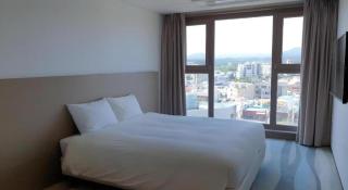 Ebenezer Hotel - Jeju - 2