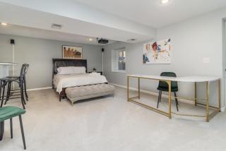 Skyline Views-Downtown - 6