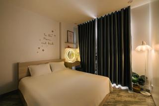 Trung Glass Apartment With Projector - 8