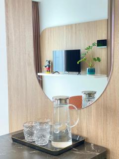 Chiuu Home Cozy Apartment with Pool, Gym, Hue - 4