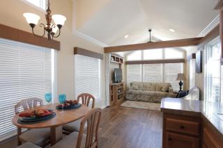 Lake Magic Loft Cottage 11 - Kissimmee - 1