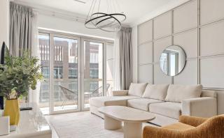 Silkhaus Modern 1BR with Balcony in Emaar Tower - 4