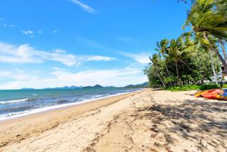 The Marron Bloom - Beachfront Boutique Bliss - Palm Cove - 5