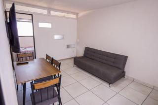 Alojamiento céntrico cerca de H. Civil, CUCS, IMSS - 9