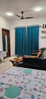 BluCrib 1 BHK Pool Resort Living - Dabolim - 8
