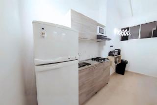Modern & Central Dining & Nightlife - - 7