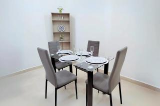 Modern & Central Dining & Nightlife - - 5