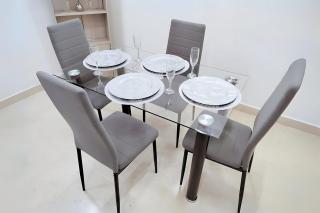 Modern & Central Dining & Nightlife - - 4