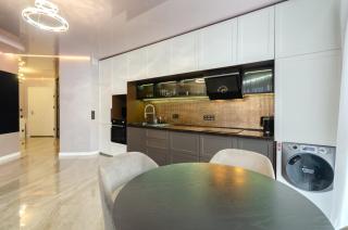 Petrovdom Apartments 20-200 in RC Kvartet, 16H Vasyl Lypkivskyi Street - 2