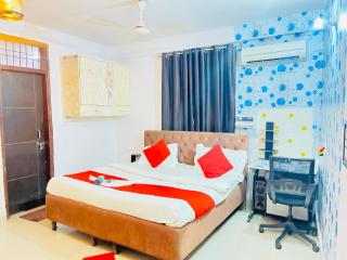 Hotel SouthPlaza - Near Chattarpur Metro Station - 2