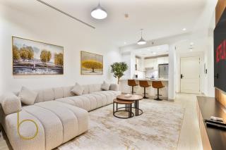 Bookable - 3 Bedroom in Mayas Geneva, JVC - 8