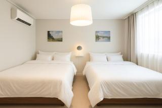 STAY Sodamsodam 5-minute walk from the baseball field, 10 minutes by car from Seongsimdang, Mongsim, and Daejeon Station, 6 people, 1 free parking - 1