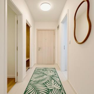 White Homes Apartments • Central Point - 3