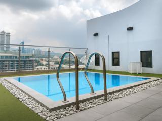 Castle Peak Hotel - 1