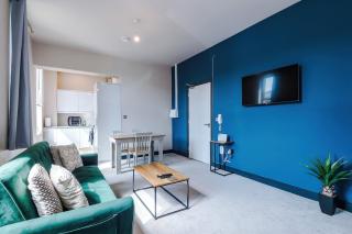 Bright Flat with Wifi, Close to Beach! - 4