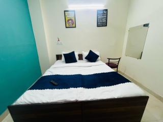 Hotel KD Plaza- Ignou Road Saket - 2