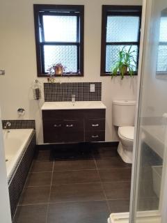 3-Bedrooms Home near Hospital& Airport - Palmerston North - 5
