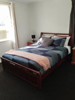 3-Bedrooms Home near Hospital& Airport - Palmerston North - 9