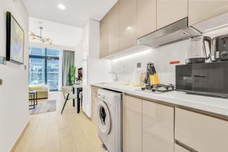 Elegant Studio with Pool Access & Private Terrace - Dubaï - 5