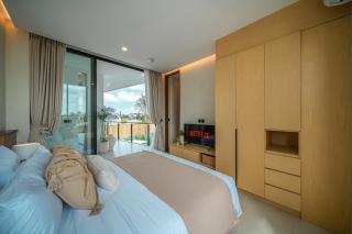 Villa Lumira - Breathtaking 4BR with Water Slide & Rice Field Views - 1