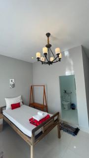 Rocky Cafe & Mini Apartment - 3