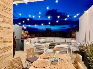 CasaSotoPolo, Sotogrande, sleeps 8, private rooftop pool, easy free parking - 9