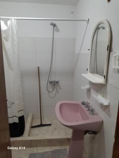 Ideal Little House - 4