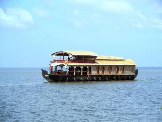 One Bed Room Houseboat - 1