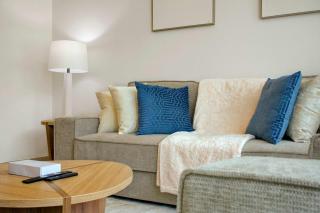 TRPS - Farhad Azizi, Al Jaddaf - Premium 1BR, Furnished with Pool View - 7