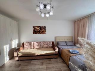 Квартира рядом с Усолкой Сатпаева 348 - 1