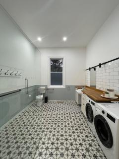 Prelaunch - Victorian Hilltop Retreat - Castlemaine - 5
